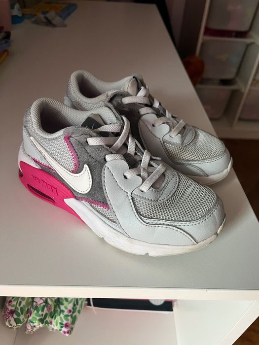 Маратонки nike за момиче