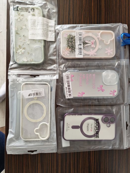 Vânzare Huse iPhone 16