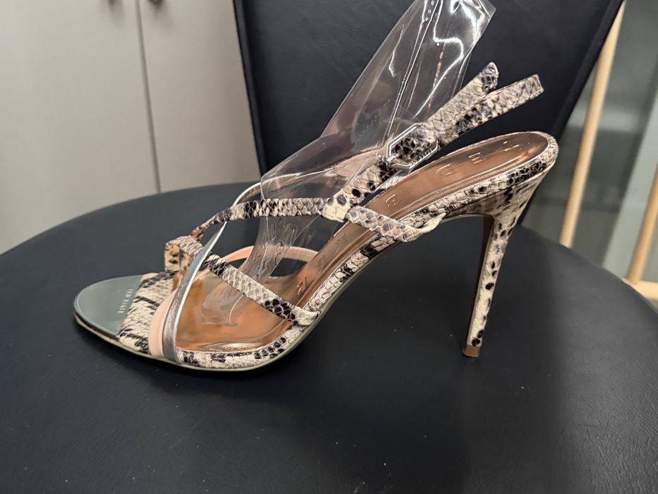 Ted Baker нови обувки