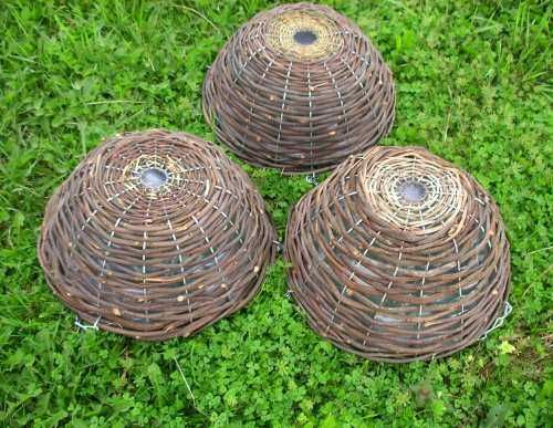 Висяща кошница от ракита