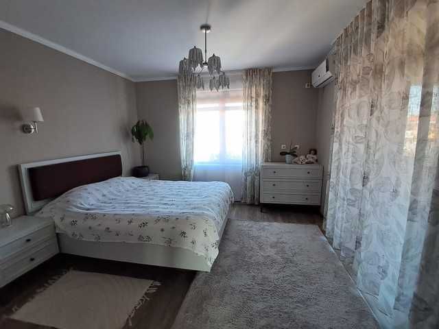 Продава нова 2 етажна къща с планинска гледка и Акт16, 13км до СлБряг