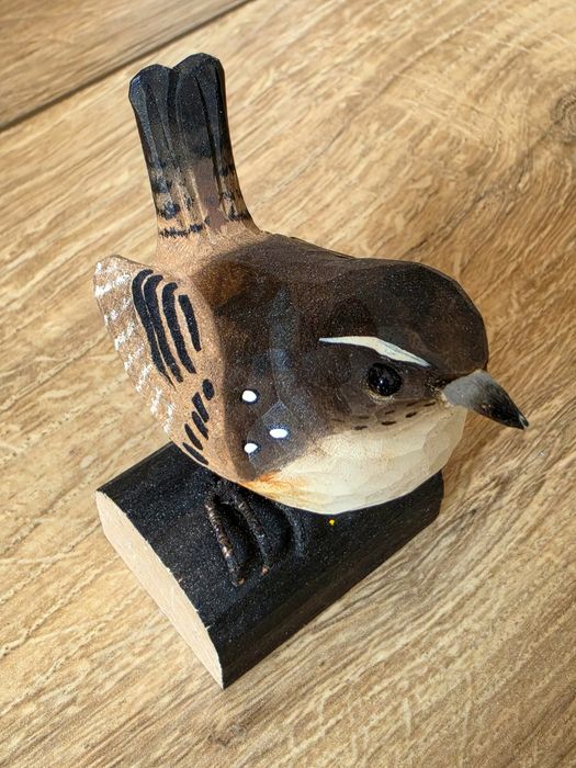 Pasare sculptata din lemn