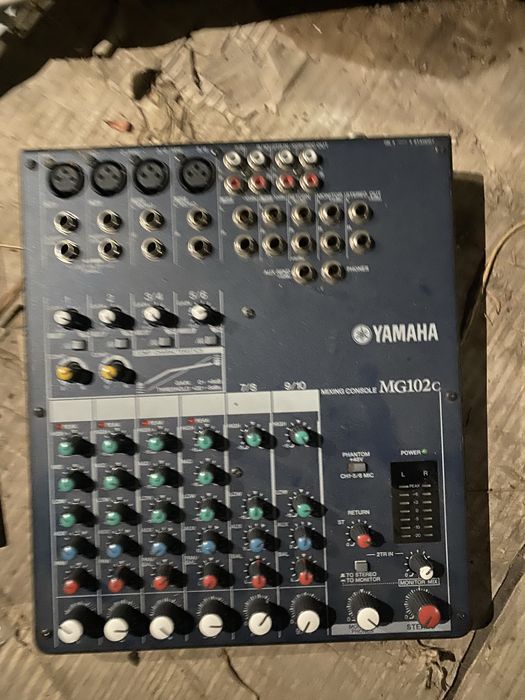 Микшерный пульт YAMAHA MG102C