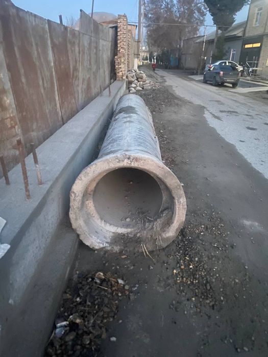 Suv òtkazuvchi quvur “бетонная труба” размер 5.5 metr  диаметр 60см