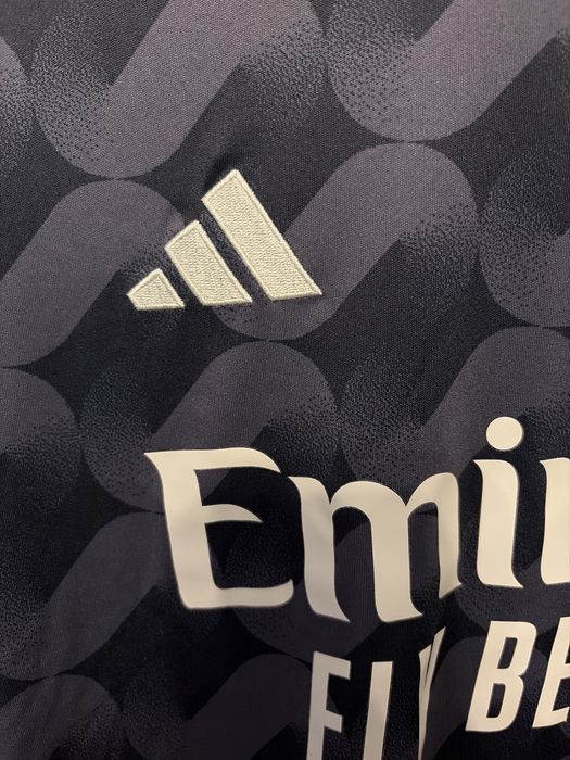 Real Madrid away 23/24 Adidas размер M
