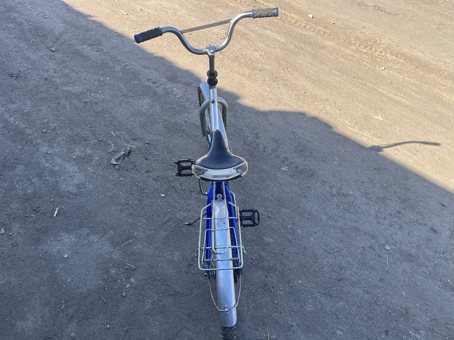 Продам 2 велика