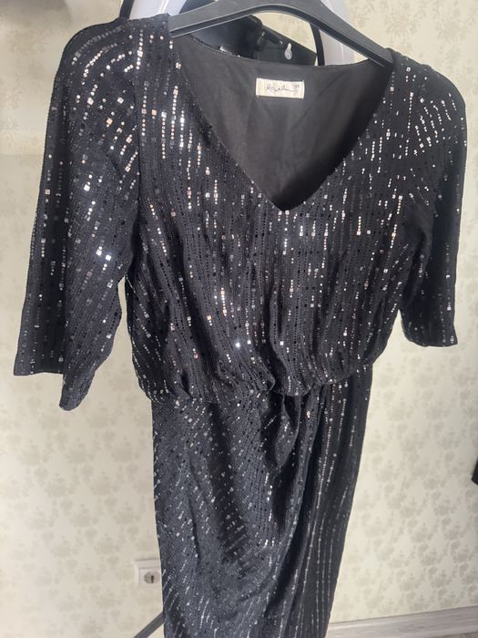 Продам вечерние платья