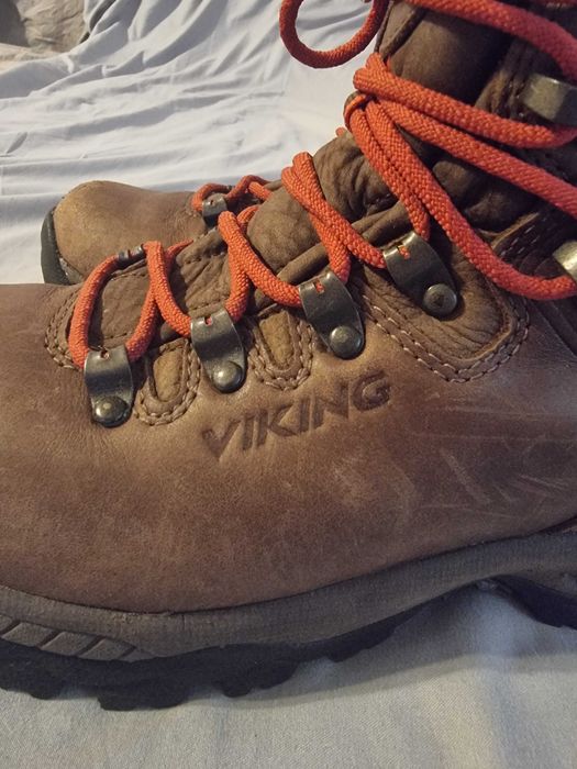 Туристически обувки Viking