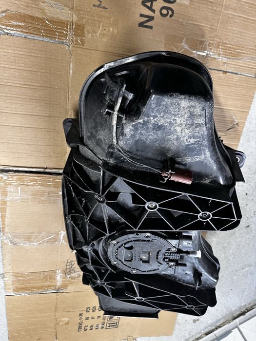 Rezervor addblue audi q5.80a.cod::80a131878.AQ.