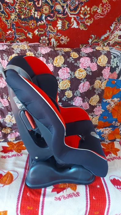 Детское авто кресло