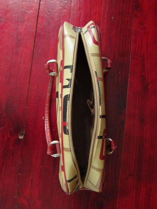 Дамски чанти 2 броя