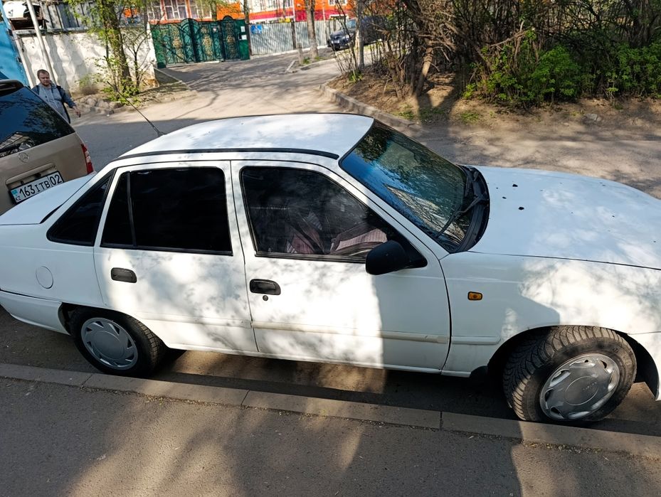 Продам деу нексия 2