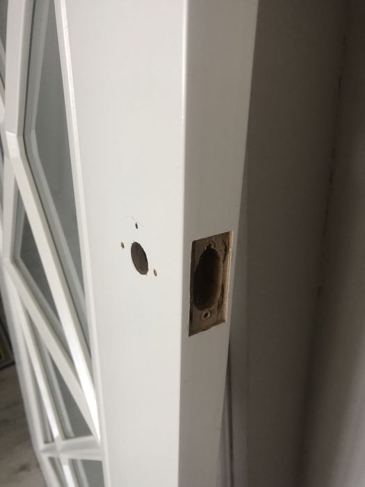 Продам дверь б/у в отличном состоянии