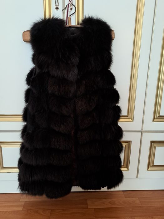 Продам зимнюю верхнюю одежду