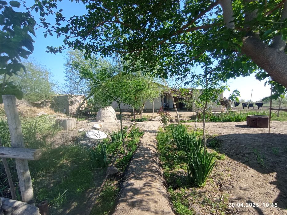 Жер жай сатылады