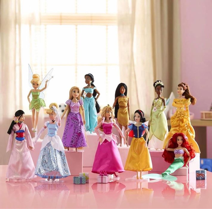 Голям комплект с 11 кукли Disney Принцеси с аксесоари