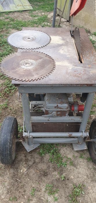 Циркуляр за дърва