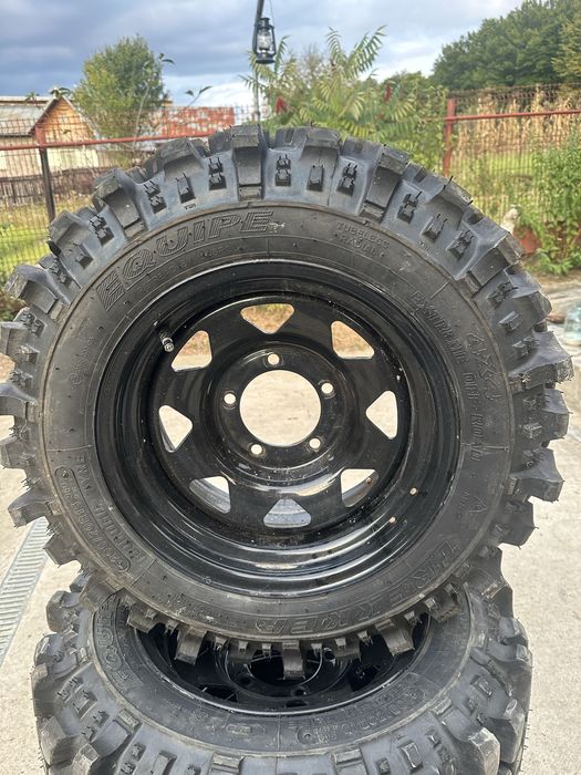 Jante + cauciucuri suzuki vitara/jimny stare perfecta