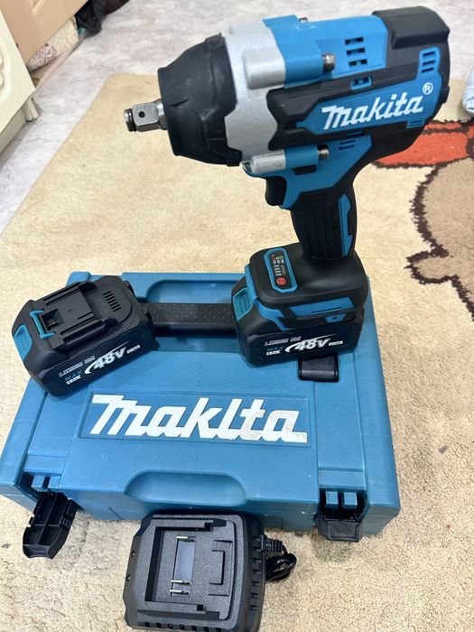 Продам гайковерт Makita