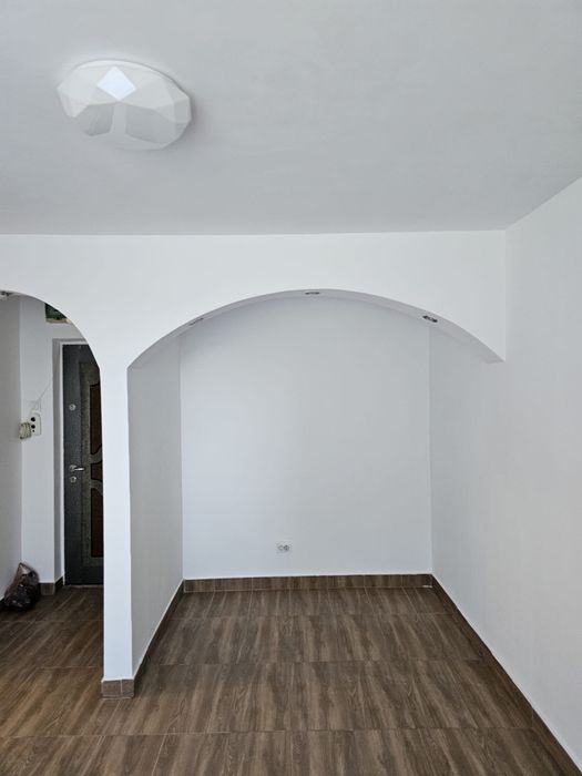 Apartament 2 camere de vanzare ferentari