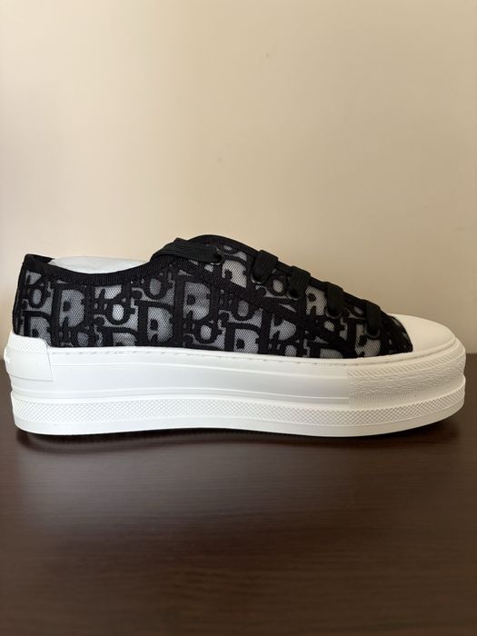 Dior кецове ....