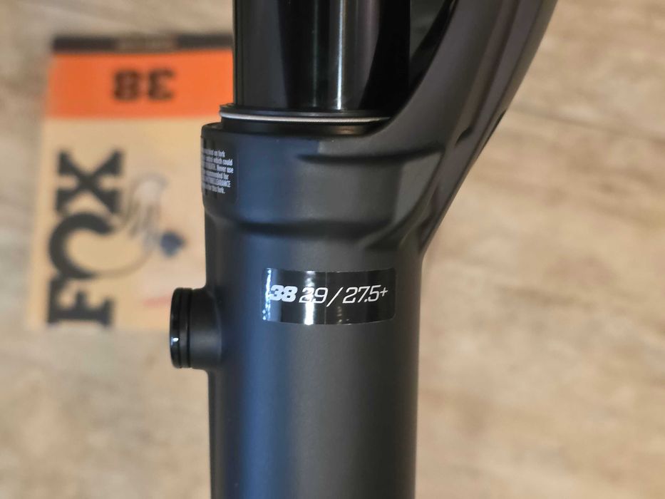 furca Fox 38 Performance Grip E-Optimized Float 29-27.5+ 180mm
