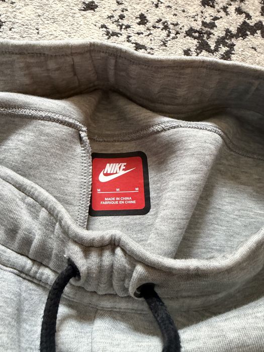 nike tech fleece долнище М размер