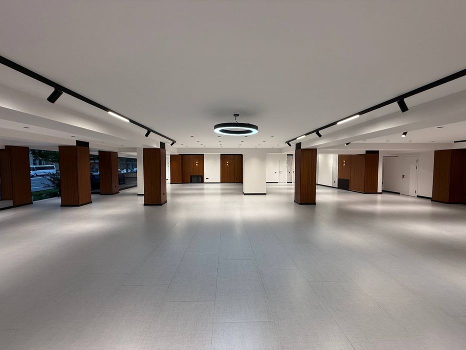 Коммерческое помещение 910м², 1 линия, продажа + аренда ул. нукус