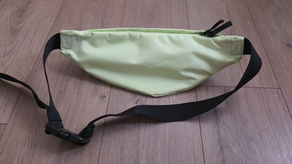 Раници, чанта, сак, портмоне Nike