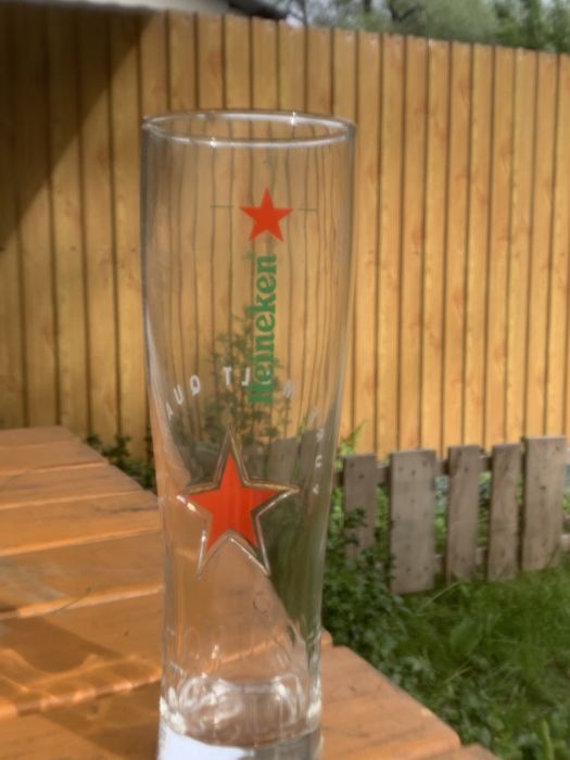 Пивные бокалы Heineken