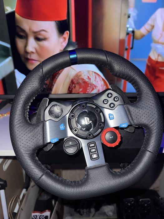 Игровой руль Logitech G29