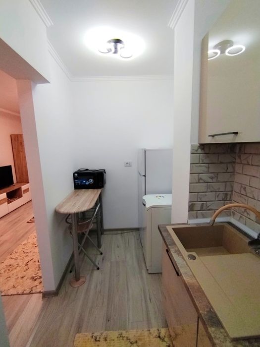 Închiriez garsoniera renovata