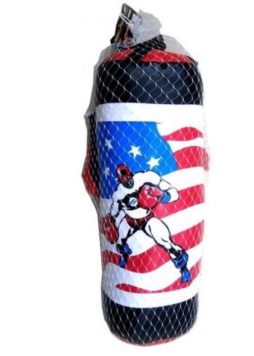 Боксова круша с ръкавици