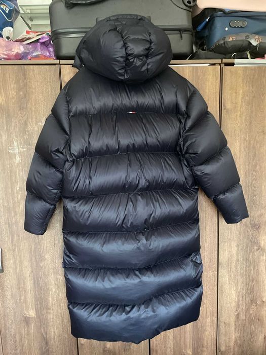 Vând geacă Tommy Hilfiger, mărimea L, stare impecabilă