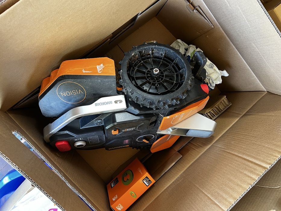 Robot de tuns gazon Worx Landroid Vision M600