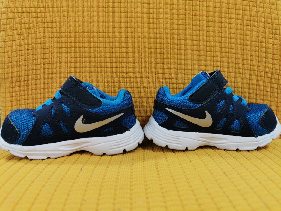 Adidași Nike originali copii 21 ca noi