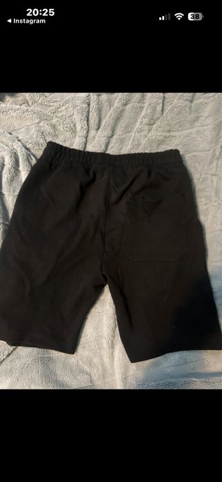 Pantaloni scurti essentials