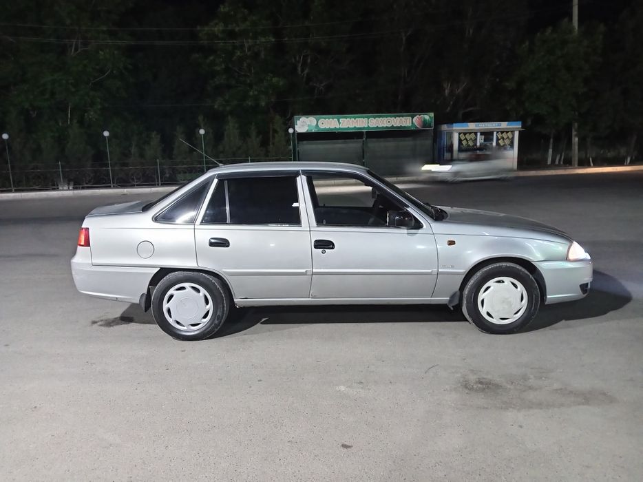 Машина 1.6 нексия