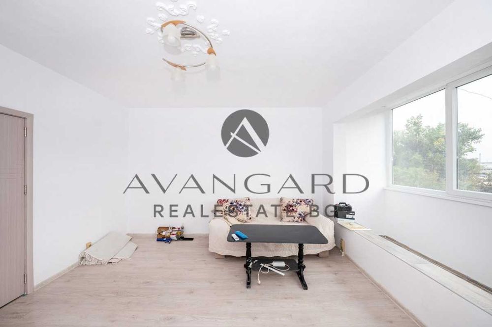 Продава се Двустаен апартамент в Пловдив, Кючук Париж - 64 кв.м за 956 €/кв.м - Снимка #2