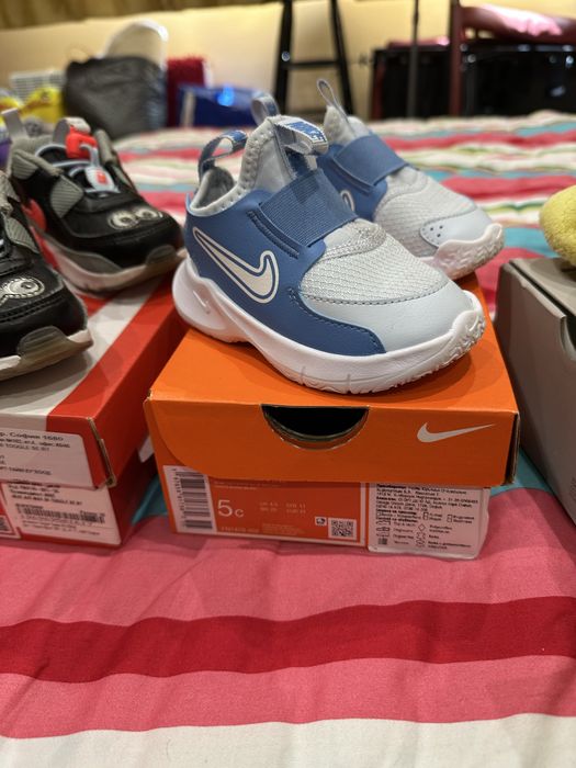 Бебешки ботушки и обувки