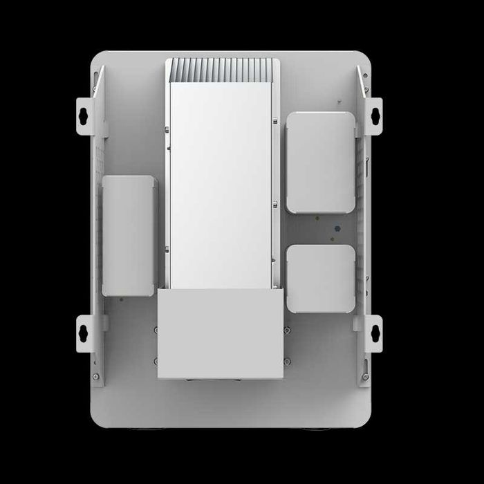 Соларен инвертор IP65 6kW тъчскрийн 5 години гаранция