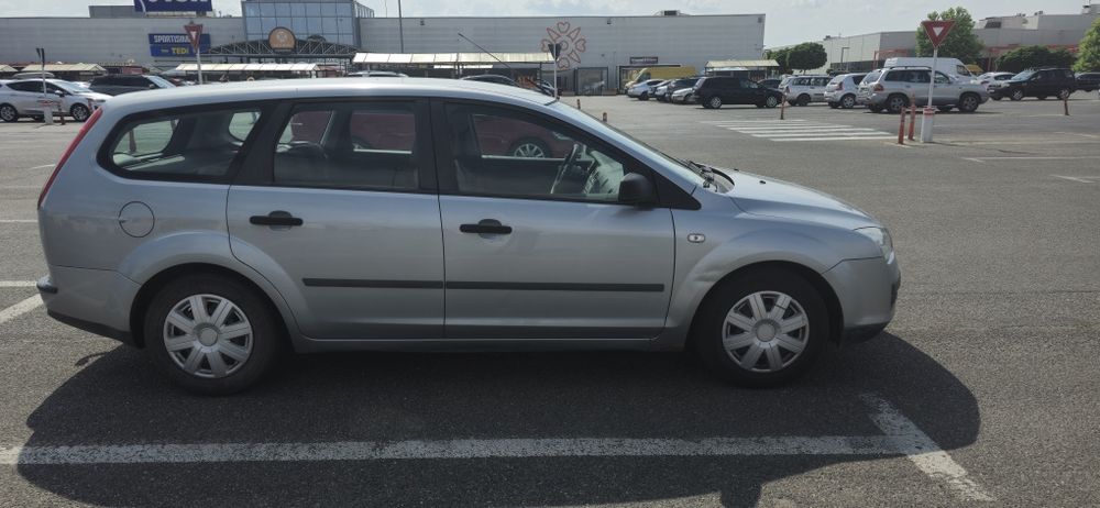 FORD Focus 2005 — imagine 5