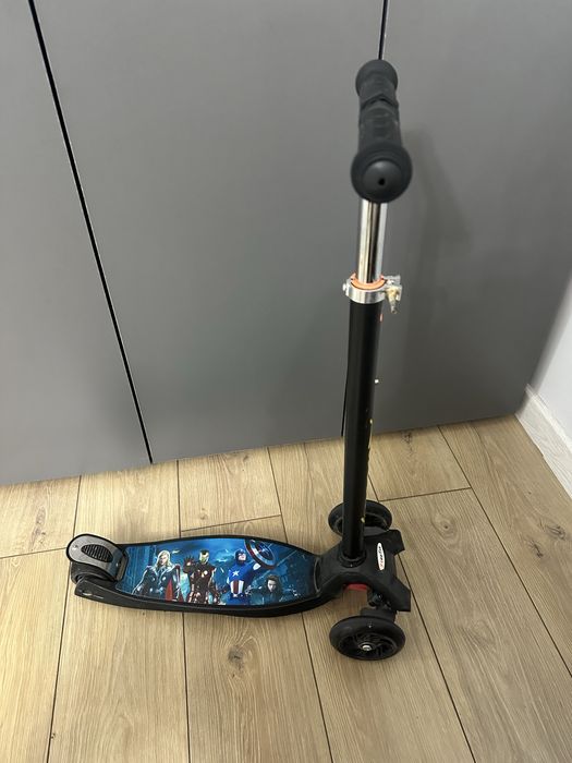 Детский самокат, почти новый