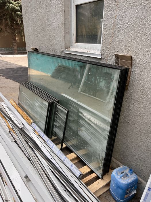 Продам витражи алюминиевые