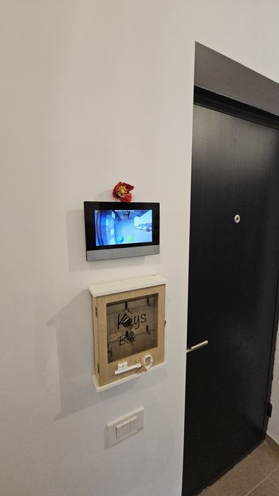 Vand apartament doua camere open space Drumul Binelui