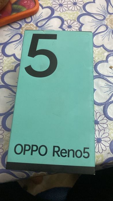 Oppo Reno5 хорошо состояние