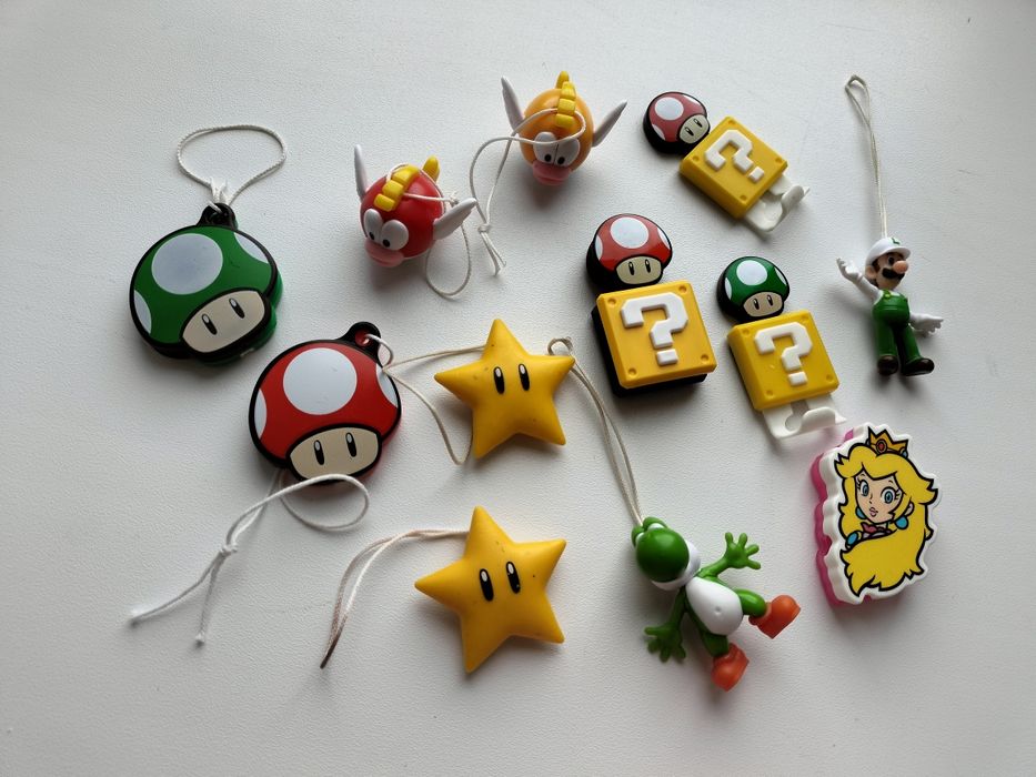 Продам фигурки из киндера.