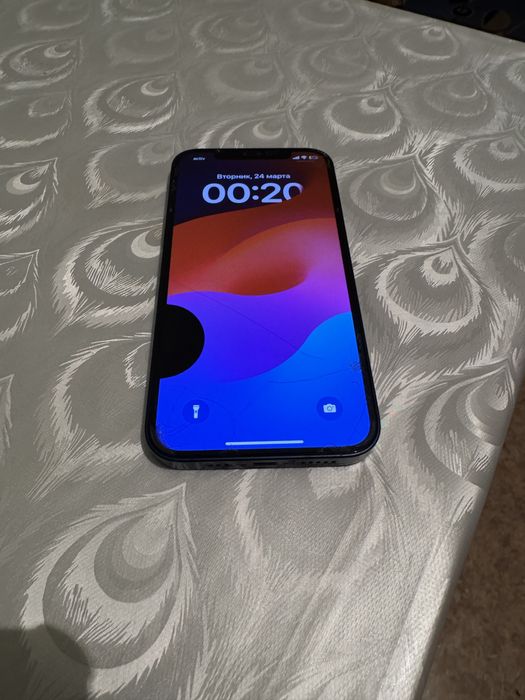 айфон 12 в синем цвете