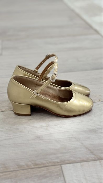 Туфли для танцев