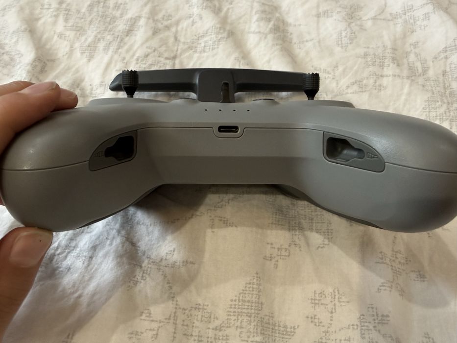 DJI FPV Remote Controller 2